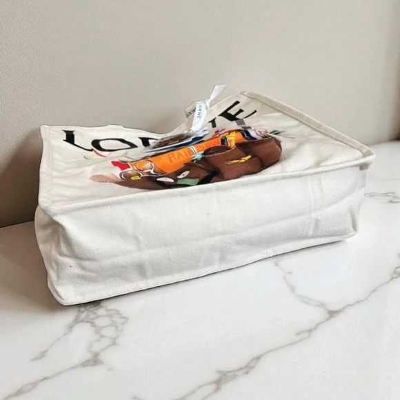 Loewe Cream Tote Bag "Crafted World" Limited Edition NEW!! - Picture 6 of 8